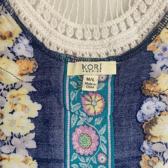 Boho Floral Rayon Kimono With Crochet Detail By Kori America Size M/L - Picture 4 of 6